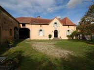 Maison bigourdane XIXe rénovée de 314m2 sur terrain 5 127m2 — photo 2