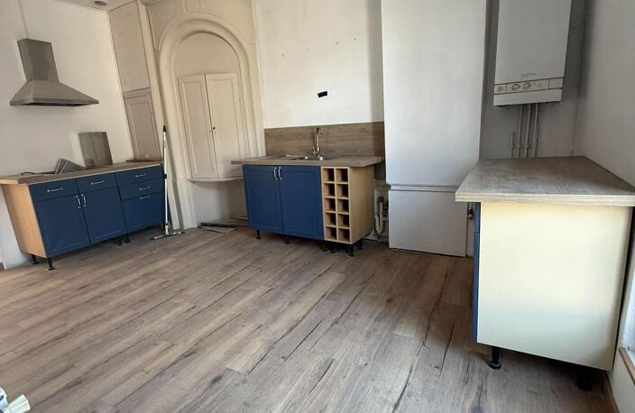 FECAMP IMMEUBLE DE RAPPORT DANS UNE MAISON BRIQUES ET SILEX AVEC JARDIN ET DEPENDANCES — photo 4