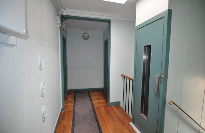 Studio meublé 13 m² - Paris 16e (Isabey) - Ascenseur — photo 5