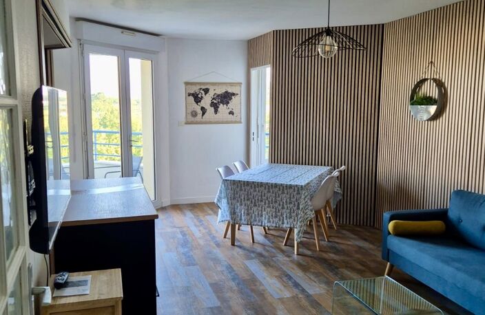 Location Appartement 5 pièces — photo 3