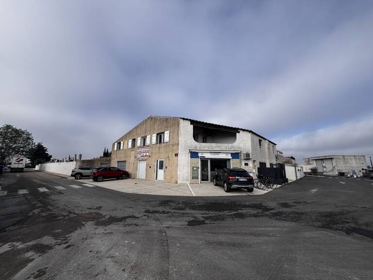 Immeuble LOCATIF BON RENDEMENT — photo 1