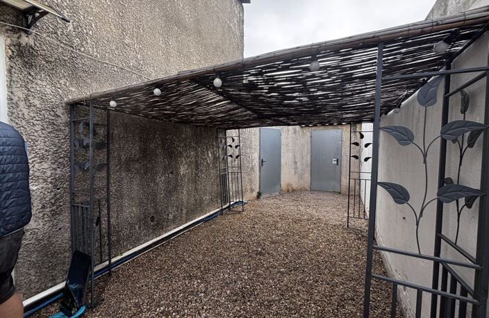 Immeuble LOCATIF BON RENDEMENT — photo 2