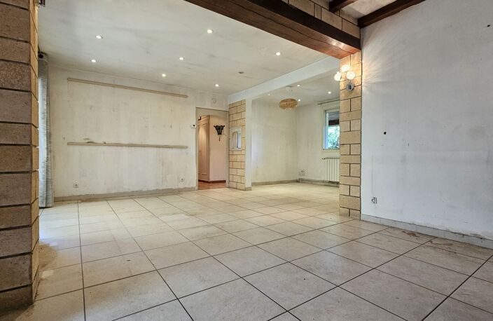 Maison Plain-pied avec jardin, piscine — photo 5