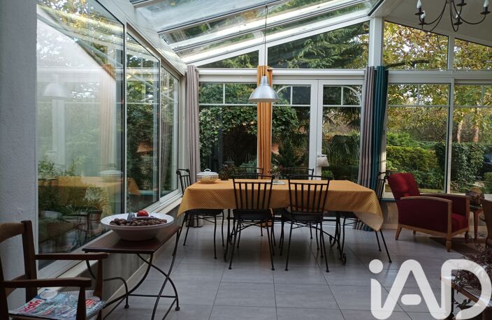 Vente Maison/villa 8 pièces — photo 2