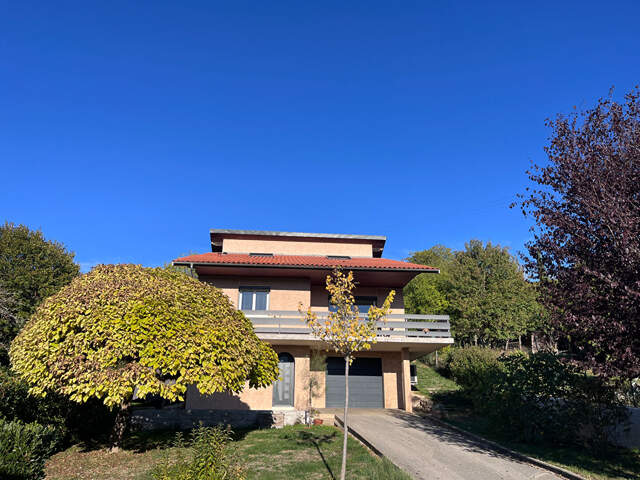 Maison/villa 6 pièces et + — photo du bien
