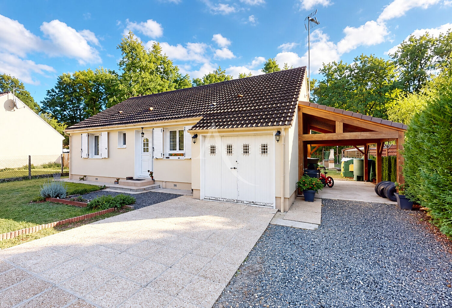 Maison Chilleurs Aux Bois 5 pièce(s) — photo 1