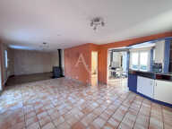 Maison - vie de plain pied - Château-Gontier Sur Mayenne - 4 chambres - 159 m2 — photo 3