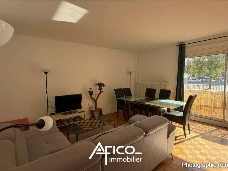 Appartement T3 MEUBLE - 72.95 m² - TOURS — photo 1