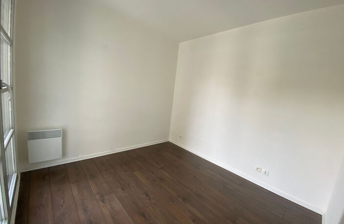 Appartement Arpajon - 2 pièce(s) - 45,85 m2 — photo 4