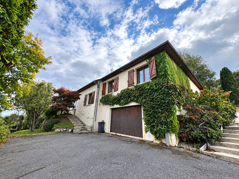 Maison Rieupeyroux 5 pièce(s) 158 m2 — photo 1