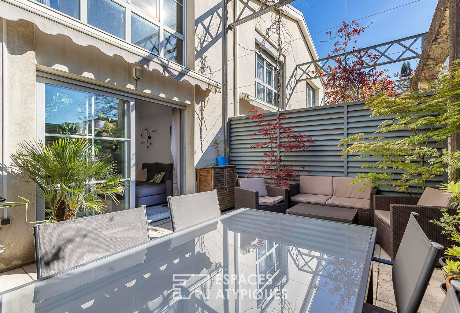 Duplex de caractère esprit loft avec terrasse — photo 1