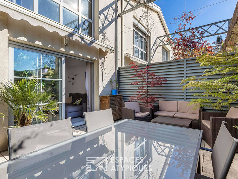 Duplex de caractère esprit loft avec terrasse — photo 1