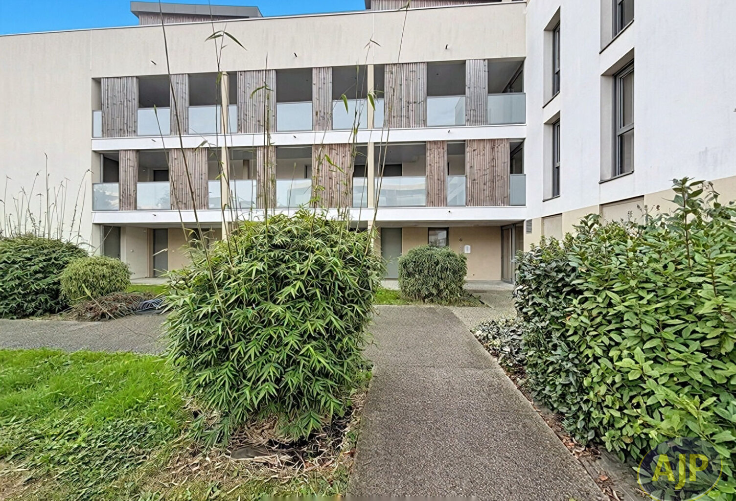 Studio 31 m² Betton   Rive SUD — photo 1