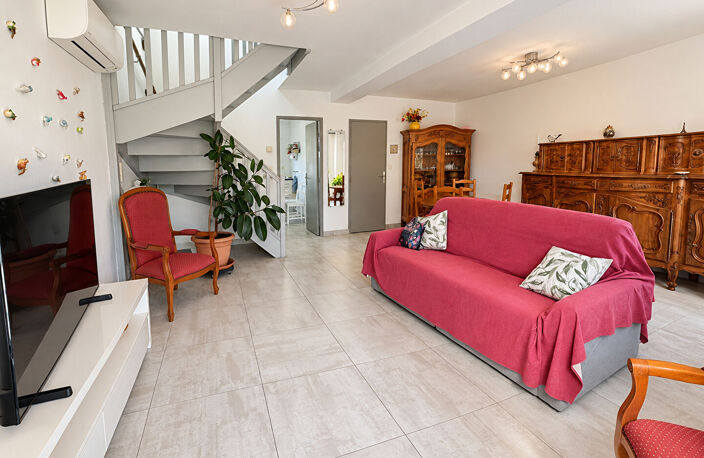 VILLA 90M² PISCINE LES MILLES — photo 4