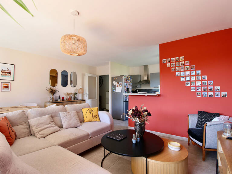 Appartement récent 78m2 avec vue, stationnement et balcon ! — photo 1