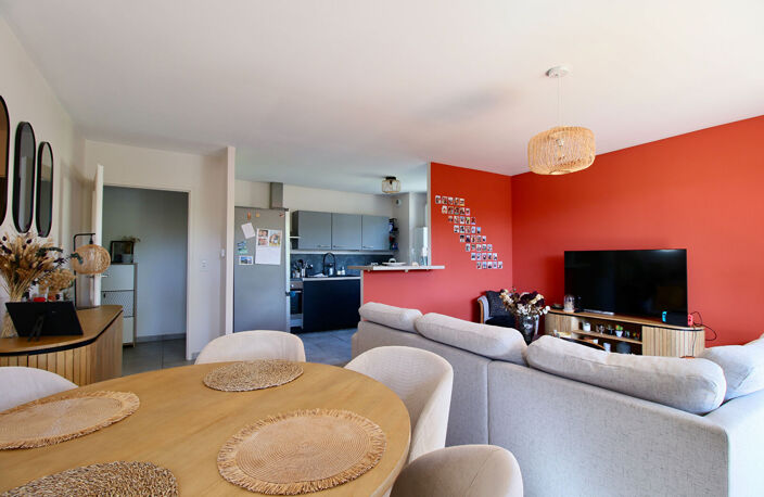 Appartement récent 78m2 avec vue, stationnement et balcon ! — photo 5