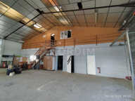 AUXERRE - ZI PLAINE DES ISLES LOCAL D'ACTIVITE DE 1180M² SUR 6000M² DE TERRAIN — photo 3