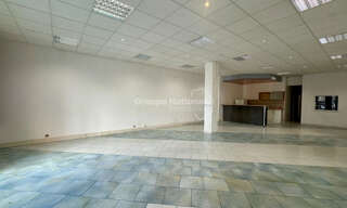 Commerce 3 Pièces 143 m² à vendre à Nîmes (30000)