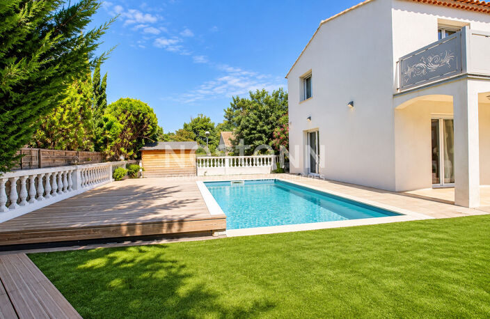 Maison familiale rénovée avec piscine, 137 m², 4 chambres, Les Pennes-Mirabeau — photo 3
