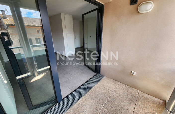 CENTRE Castanet Tolosan T2 de 42m² à vendre , parking sous-sol — photo 4