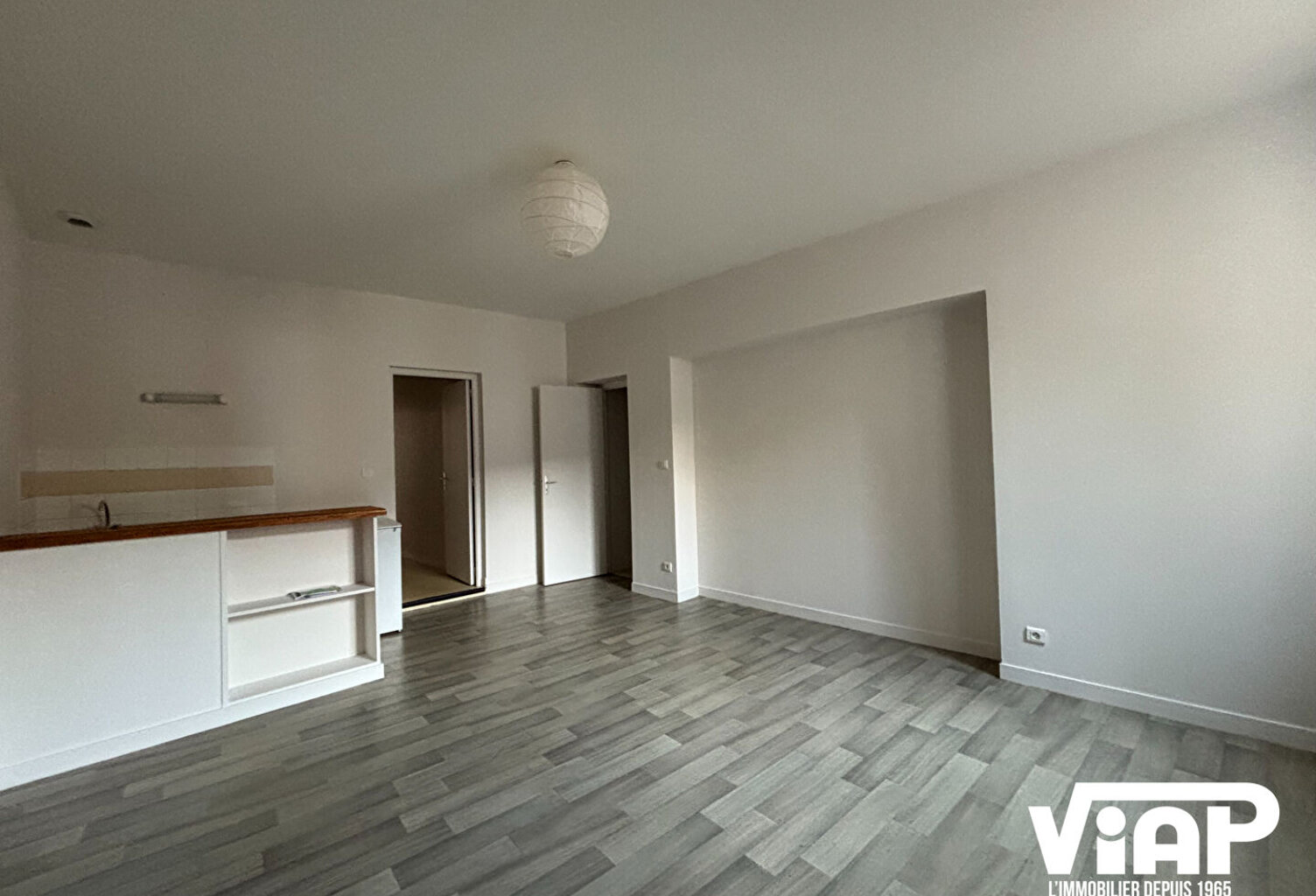 T2 DE 40 m² RENOVE EN HYPER-CENTRE DE LIMOGES — photo 1