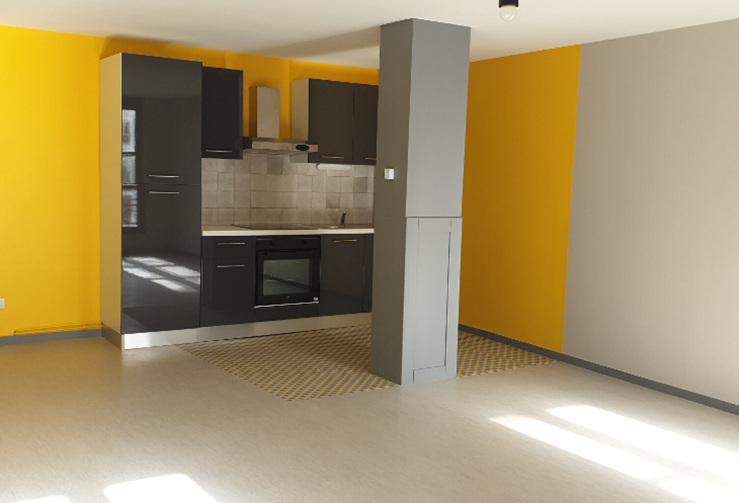 LIMOGES T3 DE 75 m² PROCHE DENIS DUSSOUBS — photo 1