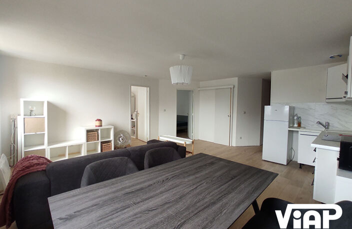 T3 MEUBLÉ PROCHE PLACE JOURDAN — photo 2
