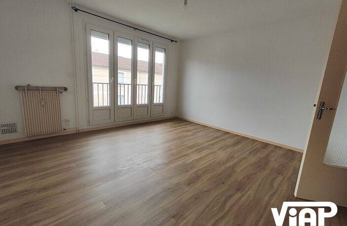 T3 AVEC GARAGE — photo 2