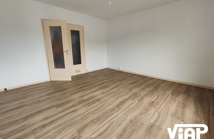 T3 AVEC GARAGE — photo 4