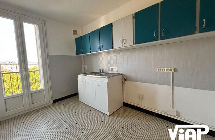 T3 AVEC GARAGE PROCHE PLACE JOURDAN — photo 3