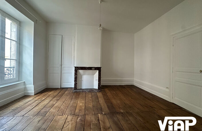 LIMOGES APPARTEMENT T3 EN CENTRE-VILLE — photo 2