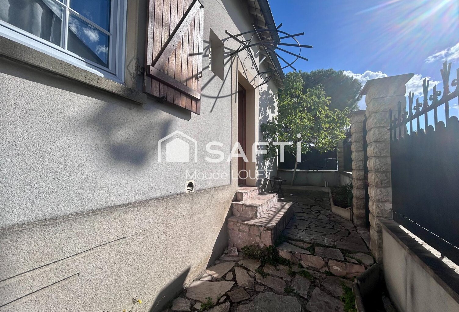 COLOMBES - MAISON 143 M² - 5 PIECES - 3/4 CHAMBRES - SOUS-SOL TOTAL AMENAGE - JARDIN - STATIONNEMENT 2 VOITURES — photo 1