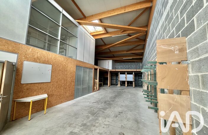 Vente Boutique/Local commercial 233 m&sup2; — photo 2