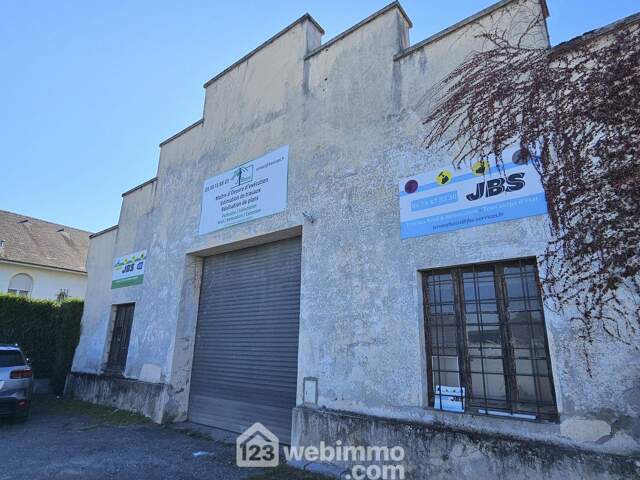 Local - 329m² - Coarraze — photo du bien
