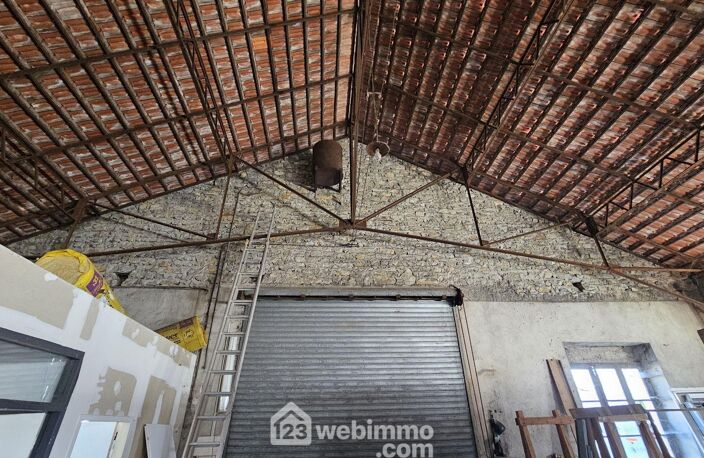 Local - 329m² - Coarraze — photo 3