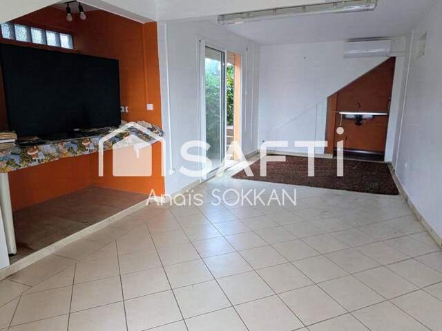 LOCAL PROFESSIONNEL DE 76M² — photo du bien