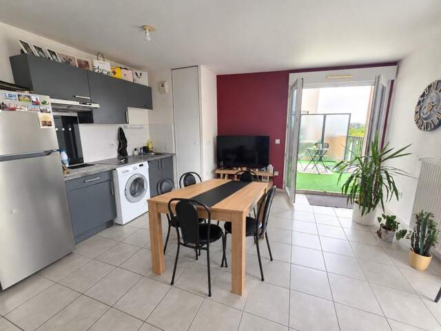 T2 dans le centre de Montlouis sur Loire — photo du bien