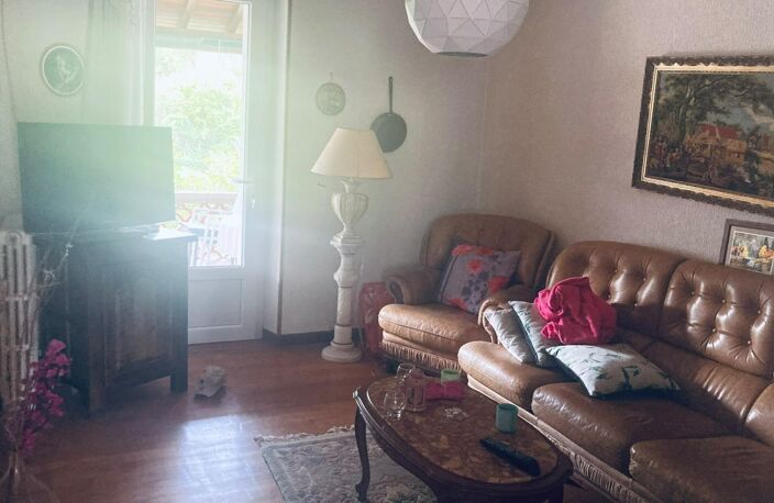 Maison de village avec beaucoup de potentiel — photo 3