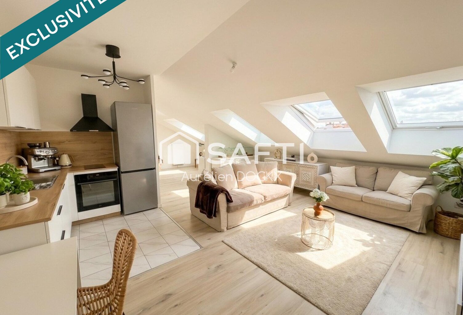 T2 de 2022, 63 m² au sol, dernier étage, proche commodités. — photo 1