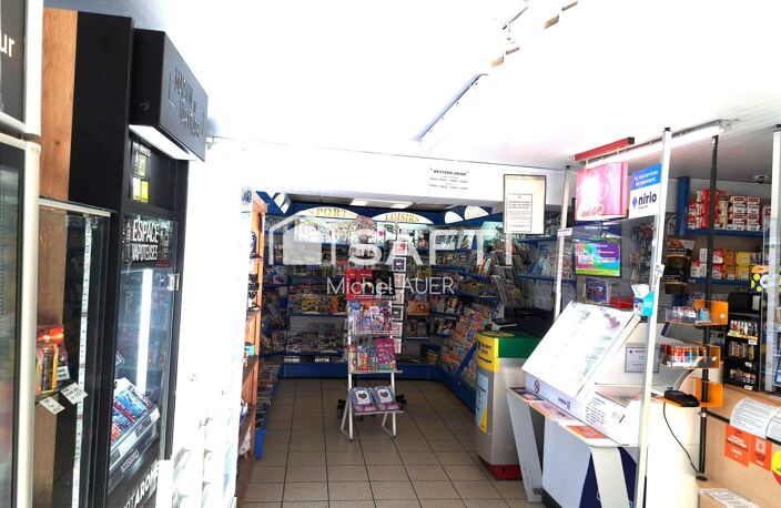 Café,Terrasse, PMU,Presse, Lotto, Cadeaux, Tabac — photo 5