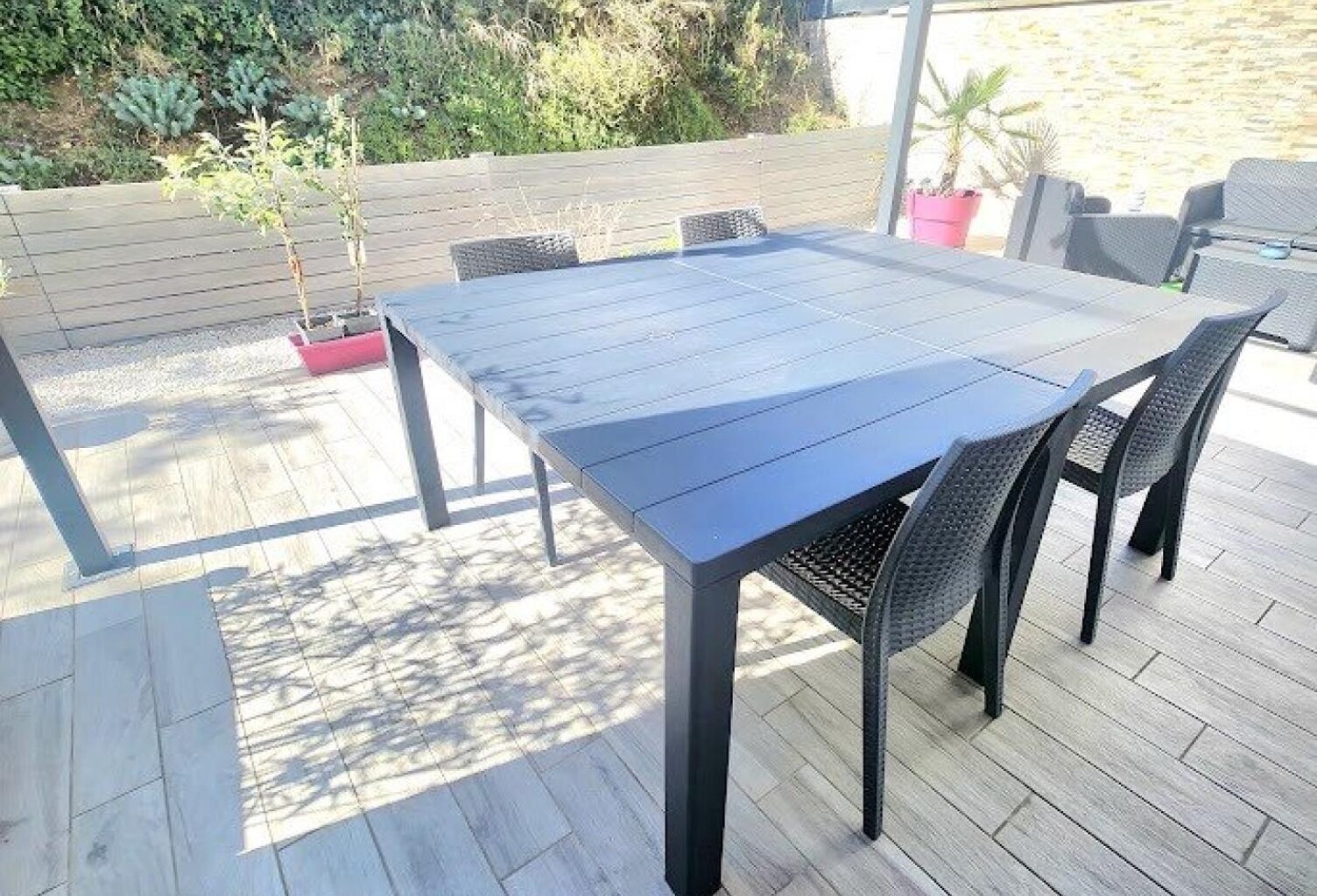 MAGNIFIQUE T4 REZ DE JARDIN MONTAGNY — photo 1