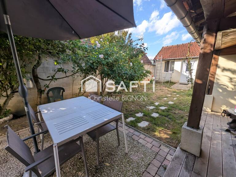 MAISON AVEC DEPENDANCE RENOVEE EN F2 - A DECOUVRIR — photo 1