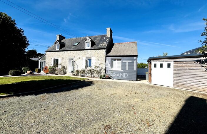 Maison en Pierre vie de plain-pied dans le bourg Côtes d' Armor — photo 2