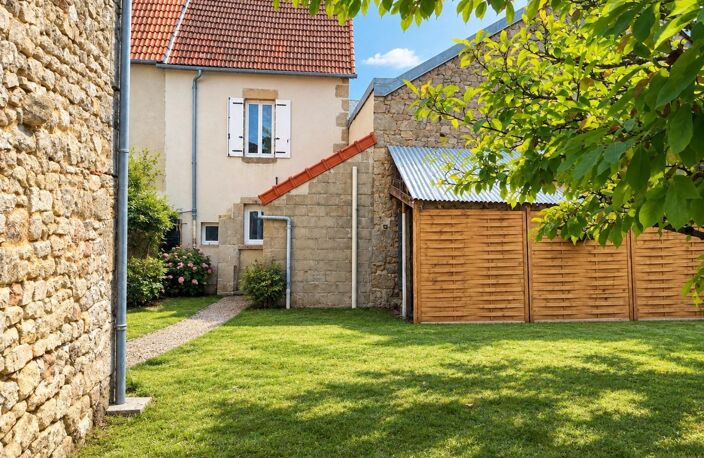 Charmante maison de ville avec jardin et annexe. — photo 2