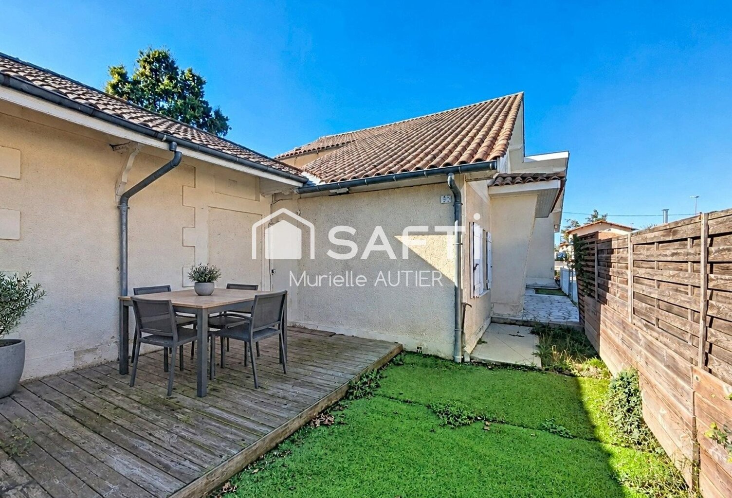 Appartement T3 de 61 m² avec jardin et parking box — photo 1