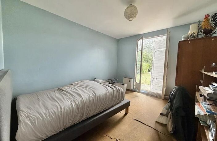 Grand Terrain avec maison / Projet investisseur — photo 5
