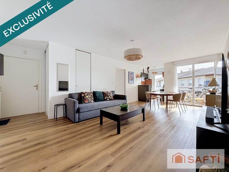 T2 lumineux avec balcon, piscine et 2 parkings — photo 1