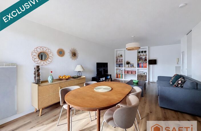 T2 lumineux avec balcon, piscine et 2 parkings — photo 3