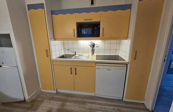 Appartement de PLAIN PIED avec deux chambres et terrasse — photo 2