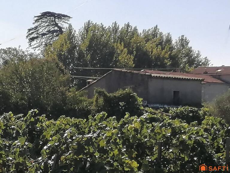 Joli bastidon au cœur des vignes à restaurer — photo 1